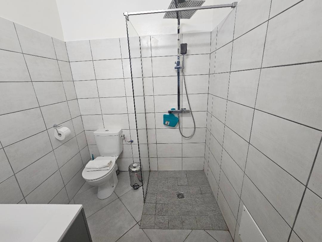 Hebergements La Favorite Le Lamentin Zewnętrze zdjęcie